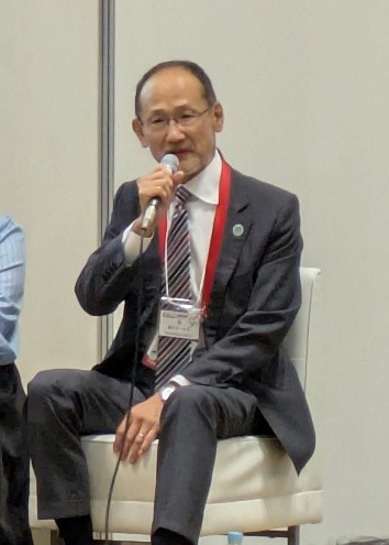 鈴木秀生大使